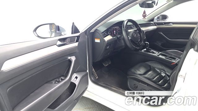 Volkswagen Arteon 2.0 TDI Premium 2019 — фото 10