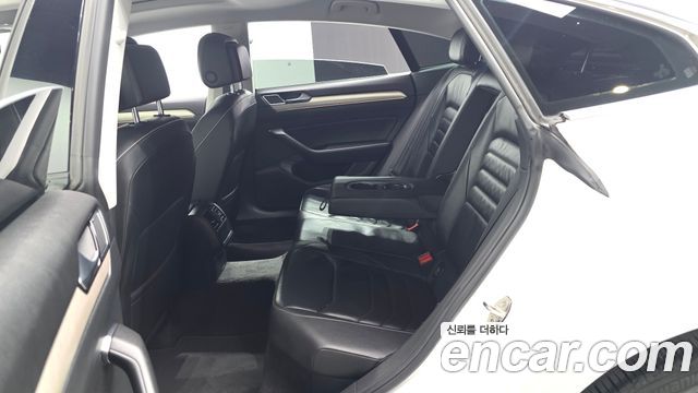 Volkswagen Arteon 2.0 TDI Premium 2019 — фото 12