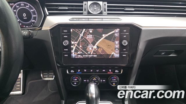 Volkswagen Arteon 2.0 TDI Premium 2019 — фото 13