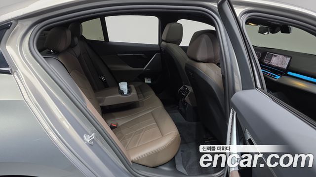 BMW 5 Series (G60) 520i M Sport 2025 — фото 12