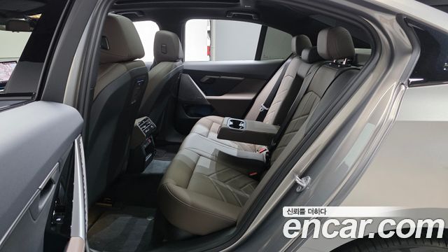 BMW 5 Series (G60) 520i M Sport 2025 — фото 26