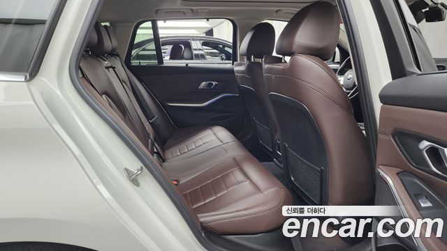 BMW 3 Series (G20) 320d Touring Luxury 2022 — фото 12