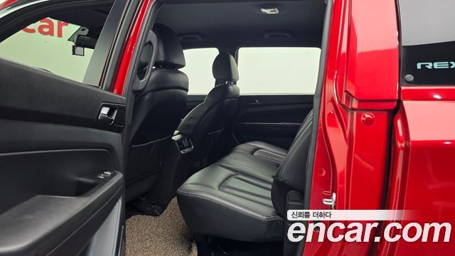KG Mobility (SsangYong) Rexton Sports Khan Diesel 2.2 4WD Prestige Special (5-Link) 2021 — фото 12