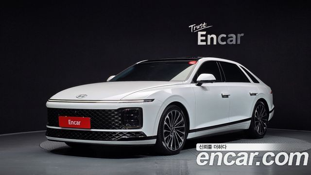 Hyundai Grandeur Hybrid (GN7) Calligraphy 2023 — фото 1