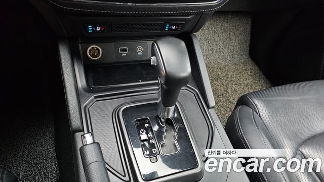 KG Mobility (SsangYong) Rexton Sports Khan Diesel 2.2 4WD Noblesse 2021 — фото 9