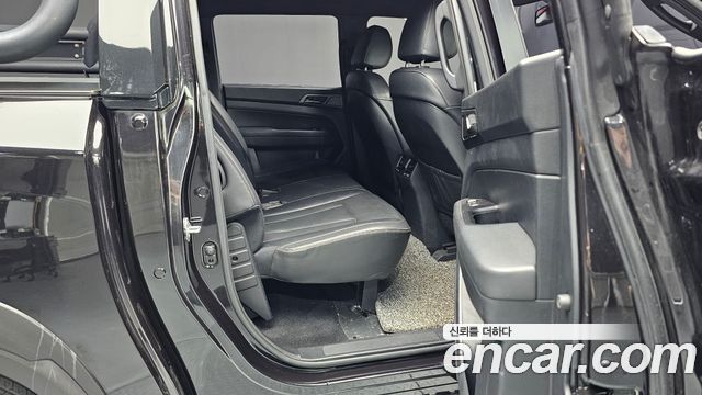 KG Mobility (SsangYong) Rexton Sports Khan Diesel 2.2 4WD Noblesse 2021 — фото 12