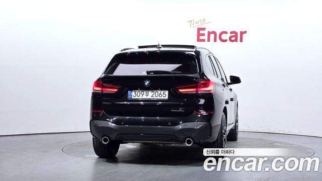 BMW X1 (F48) xDrive 20i M Sport 2022 — фото 4