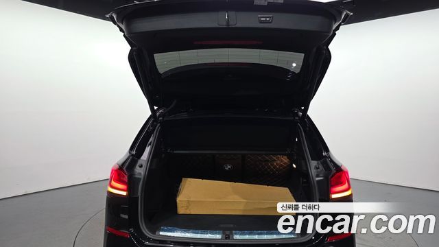 BMW X1 (F48) xDrive 20i M Sport 2022 — фото 18