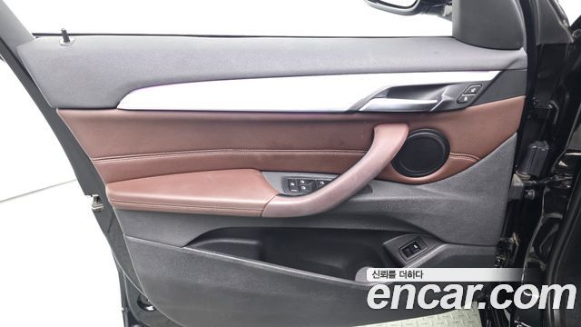 BMW X1 (F48) xDrive 20i M Sport 2022 — фото 24