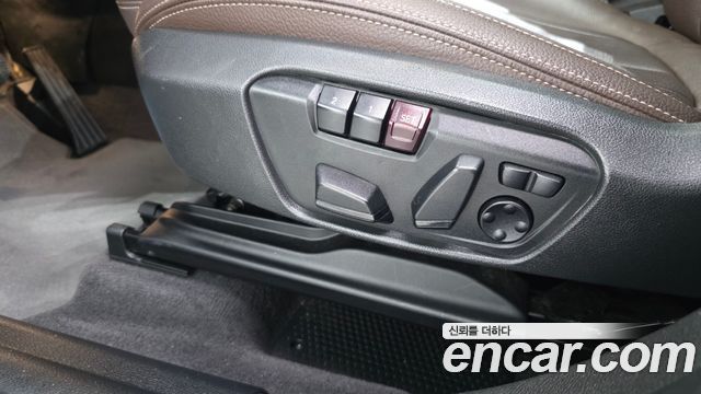 BMW X1 (F48) xDrive 20i M Sport 2022 — фото 31