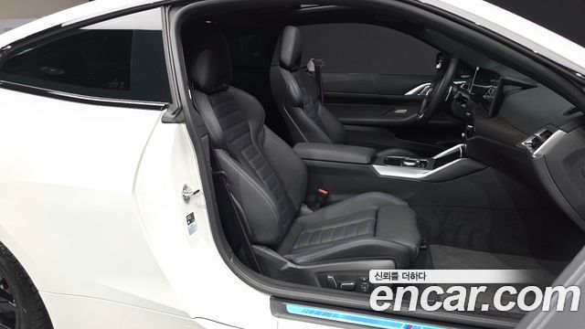 BMW 4 Series (G22) 420i M Sport Pro Coupe 2025 — фото 15
