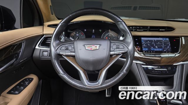 Cadillac XT6 3.6 Sport 2022 — фото 14