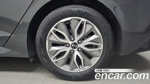 Kia K5 Hybrid (III) Prestige 2021 — фото 21