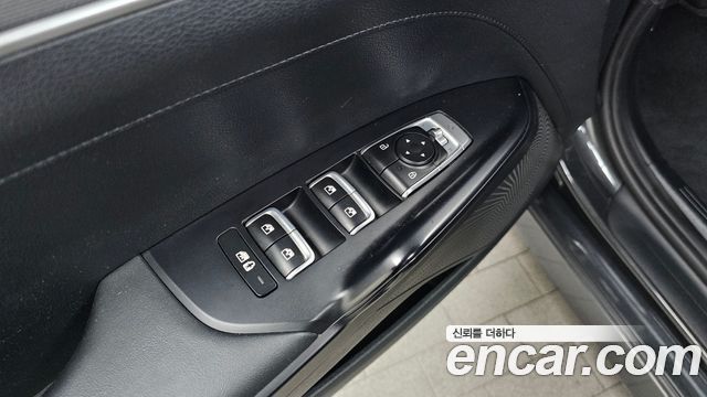 Kia K5 Hybrid (III) Prestige 2021 — фото 27