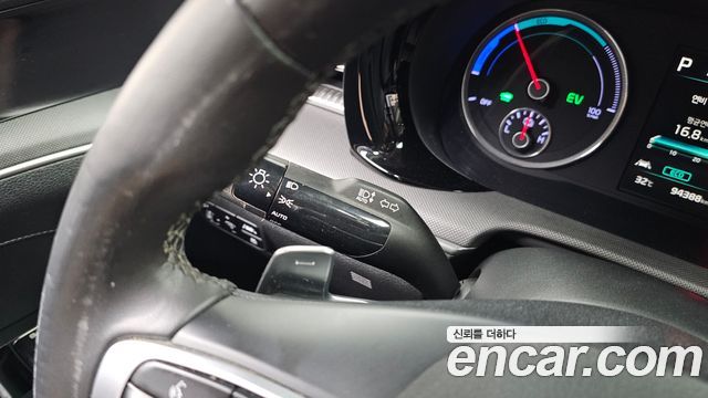 Kia K5 Hybrid (III) Prestige 2021 — фото 28