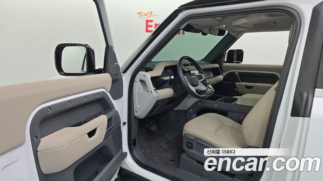 Land Rover Defender (L663) 90 D250 S 2022 — фото 10