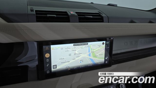 Land Rover Defender (L663) 90 D250 S 2022 — фото 12