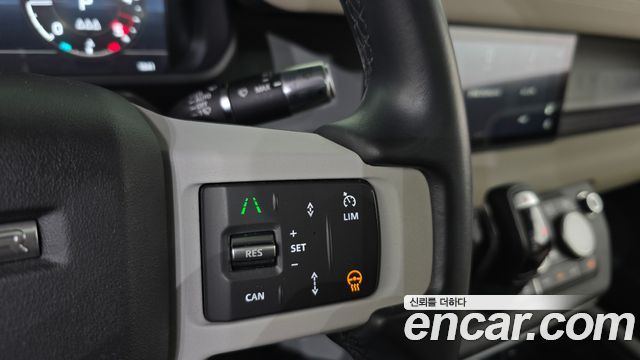 Land Rover Defender (L663) 90 D250 S 2022 — фото 16