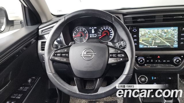 KG Mobility (SsangYong) Beautiful Korando Gasoline 1.5 2WD C5 Plus 2021 — фото 14