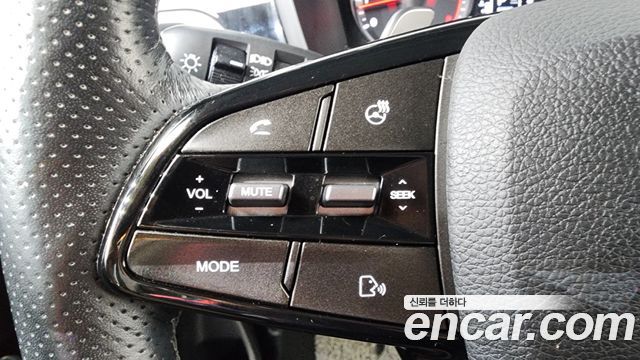 KG Mobility (SsangYong) Beautiful Korando Gasoline 1.5 2WD C5 Plus 2021 — фото 17