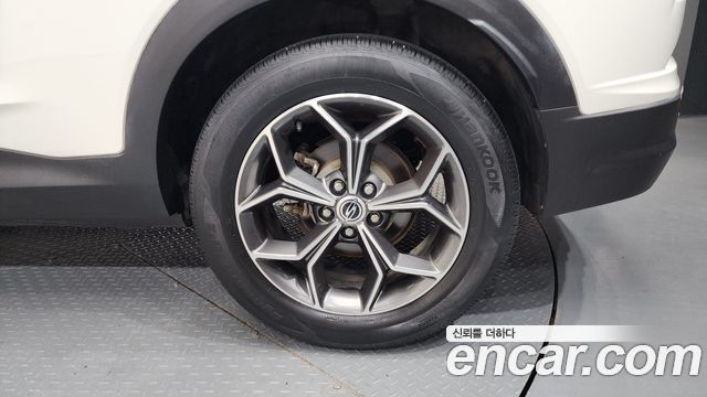 KG Mobility (SsangYong) Beautiful Korando Gasoline 1.5 2WD C5 Plus 2021 — фото 21