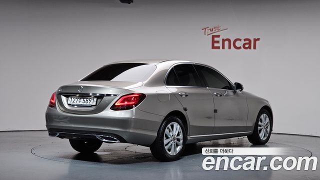 Mercedes-Benz C-Class (W205) C200 Avantgarde 2020 — фото 2