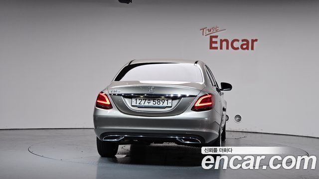 Mercedes-Benz C-Class (W205) C200 Avantgarde 2020 — фото 4