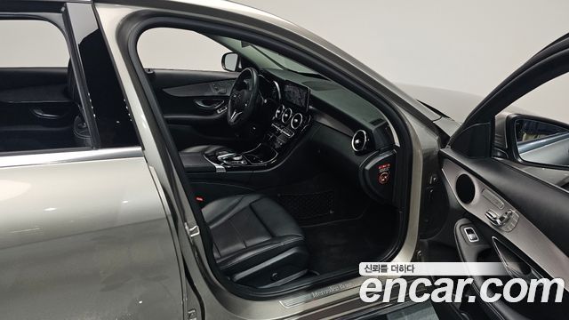 Mercedes-Benz C-Class (W205) C200 Avantgarde 2020 — фото 11