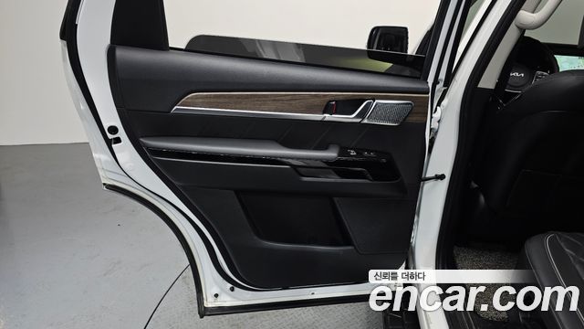 Kia Mohave The Master Diesel 3.0 4WD 6-Seater Masters 2022 — фото 31