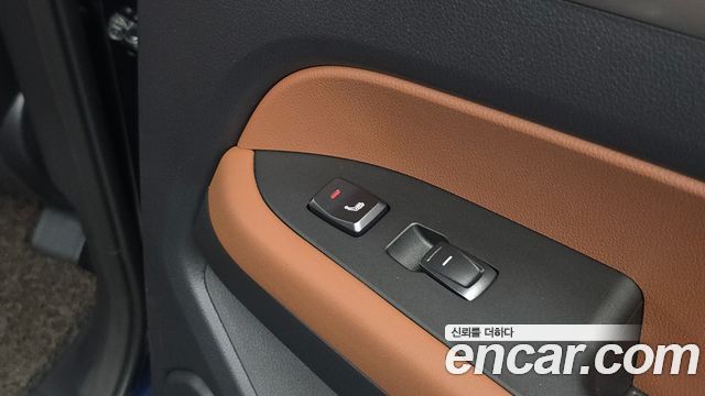 KG Mobility (SsangYong) Rexton Sports Khan Diesel 2.2 4WD Professional S (5-Link) 2019 — фото 23