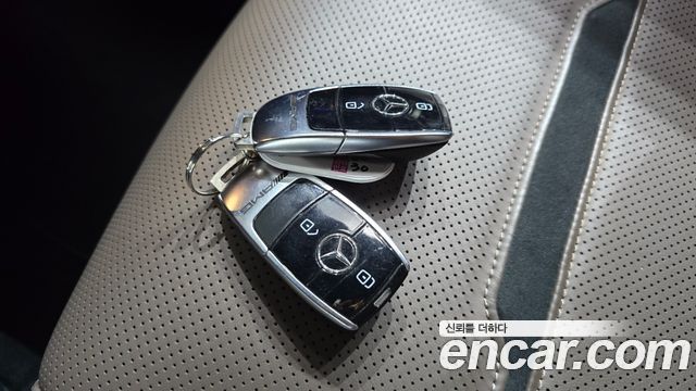 Mercedes-Benz G-Class (W463b) AMG G63 2020 — фото 16