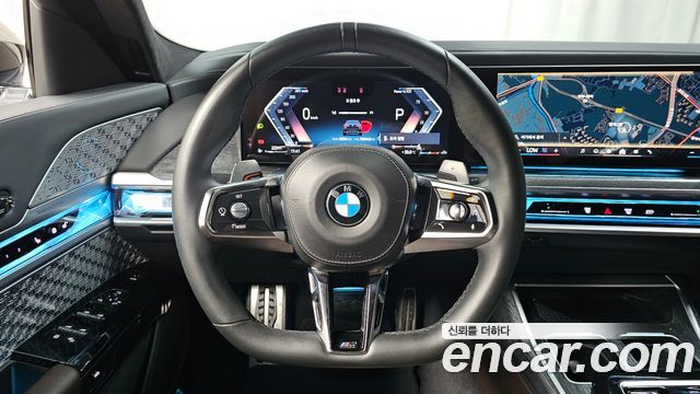 BMW 7 Series (G70) 740i sDrive M Sport 2023 — фото 12