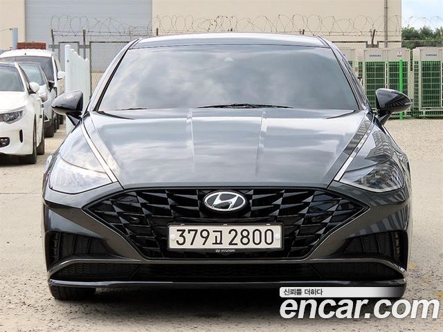 Hyundai Sonata (DN8) 1.6 Turbo Premium Family