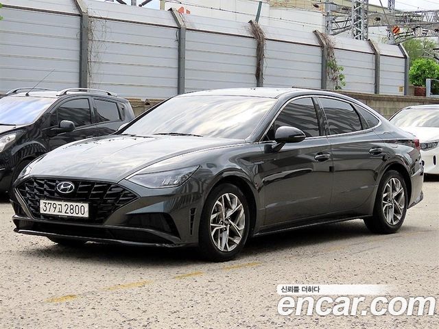 Hyundai Sonata (DN8) 1.6 Turbo Premium Family 2021 — фото 2