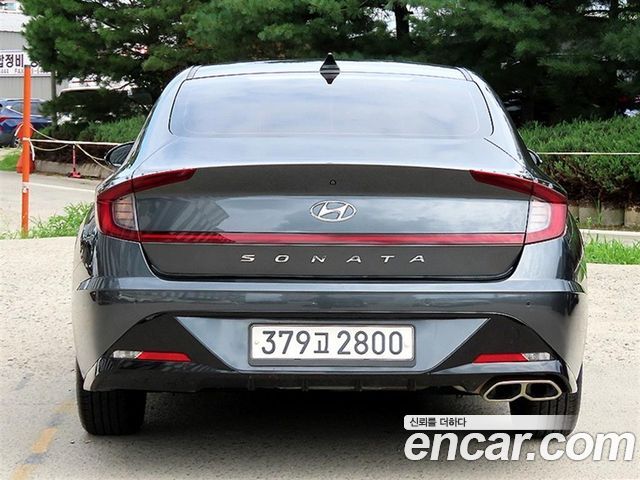 Hyundai Sonata (DN8) 1.6 Turbo Premium Family 2021 — фото 4