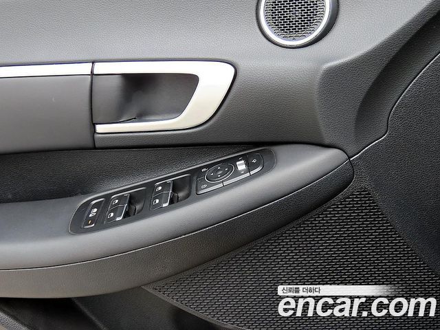 Hyundai Sonata (DN8) 1.6 Turbo Premium Family 2021 — фото 15