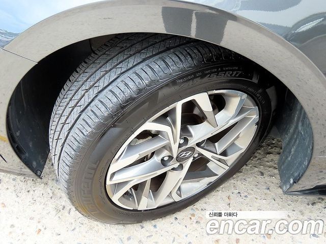 Hyundai Sonata (DN8) 1.6 Turbo Premium Family 2021 — фото 24