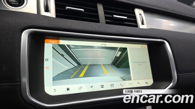 Land Rover Range Rover Evoque 2.0 TD4 SE 2018 — фото 16