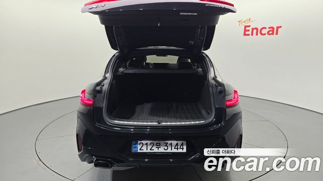 BMW X4 (G02) xDrive20i M Sport 2024 — фото 18