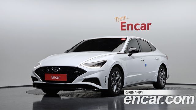 Hyundai Sonata (DN8) 2.0 Modern 2022 — фото 1