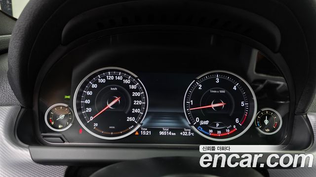 BMW 6 Series (F12) 640d xDrive M Sport Gran Coupe 2016 — фото 8