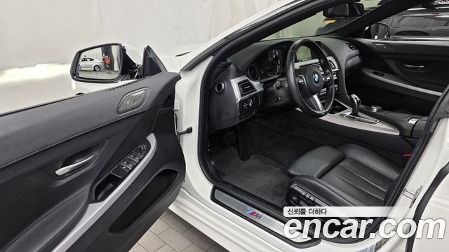 BMW 6 Series (F12) 640d xDrive M Sport Gran Coupe 2016 — фото 10