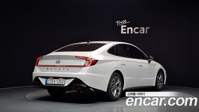 Hyundai Sonata (DN8) 1.6 Turbo Premium Plus 2022 — фото 2