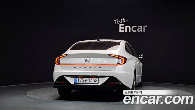 Hyundai Sonata (DN8) 1.6 Turbo Premium Plus 2022 — фото 4