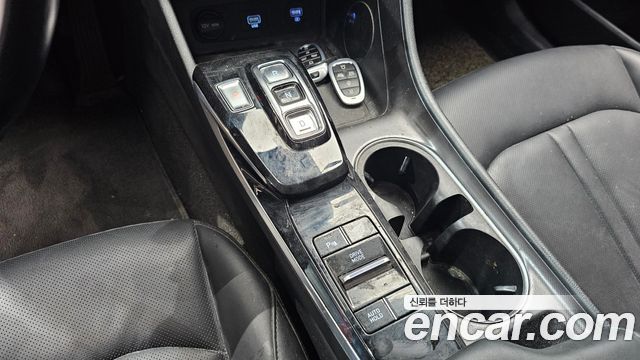 Hyundai Sonata (DN8) 1.6 Turbo Premium Plus 2022 — фото 9