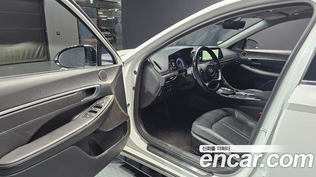 Hyundai Sonata (DN8) 1.6 Turbo Premium Plus 2022 — фото 10