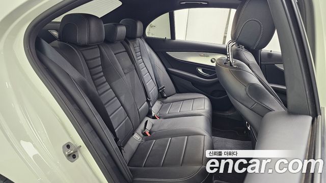 Mercedes-Benz E-Class (W213) E350 4MATIC Avantgarde 2021 — фото 11