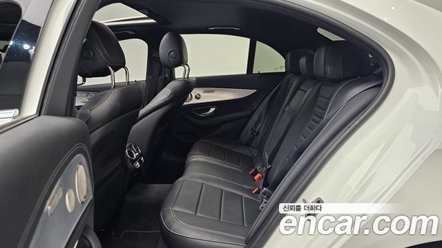 Mercedes-Benz E-Class (W213) E350 4MATIC Avantgarde 2021 — фото 12