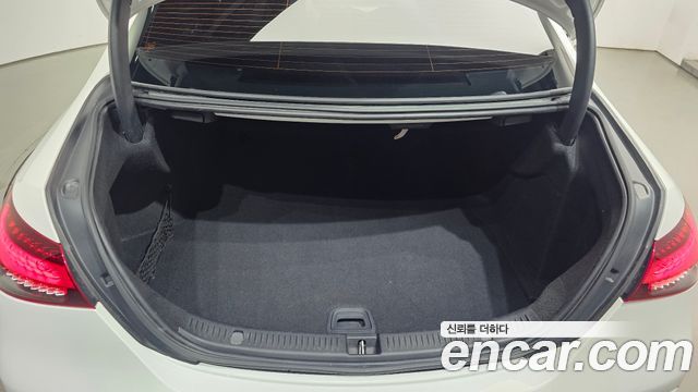 Mercedes-Benz E-Class (W213) E350 4MATIC Avantgarde 2021 — фото 33