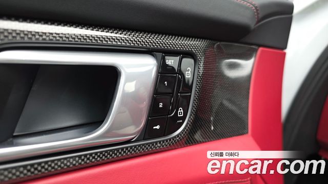 Porsche Panamera (971) 4.0 GTS 2021 — фото 43
